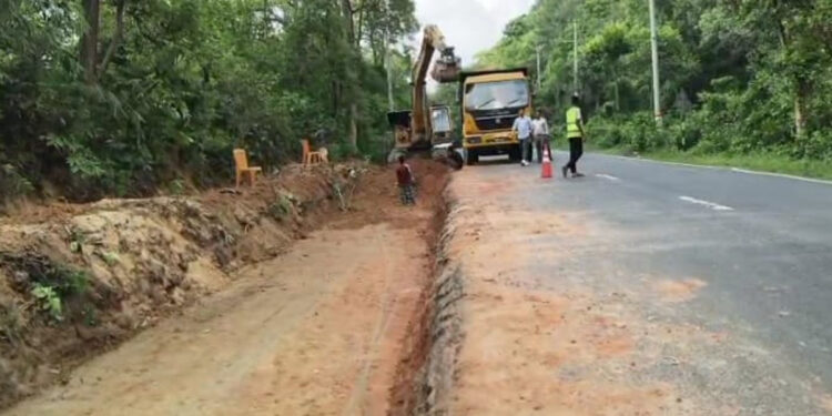 চট্টগ্রাম-কক্সবাজার মহাসড়ক ৪ লেনে প্রশস্তকরণের কাজ শুরু