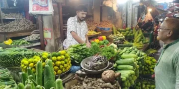 চট্টগ্রামে নিত্যপণ্যের বাজারে লাগামহীন দামের ছড়াছড়ি