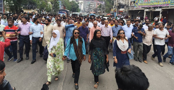 জনগণকে সঙ্গে নিয়ে সন্ত্রাসী কার্যক্রম রুখে দেওয়া হবে: রিজভী