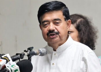 বিয়ের অতিথি ১০০ ছাড়ালে ১০০০ টাকা ট্যাক্স বসানোর দাবি এমপির