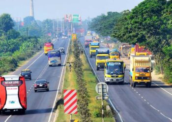 ঢাকা-চট্টগ্রাম মহাসড়ক উন্নয়নে দ্বন্দ্ব, পৃথক সমীক্ষায় দুই সরকারি সংস্থা