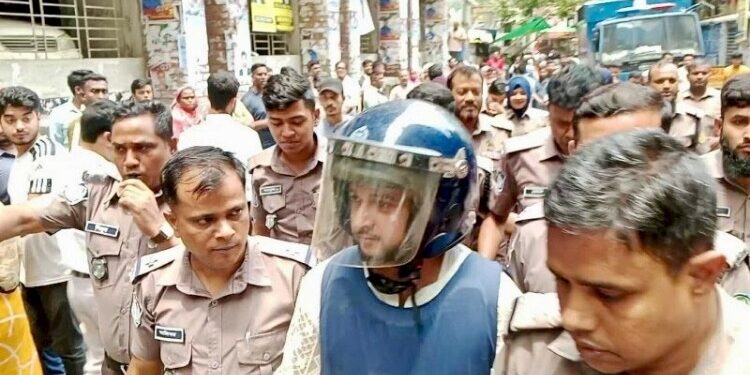 প্রতারণার মামলায় গ্রেপ্তার তৌহিদ আফ্রিদি