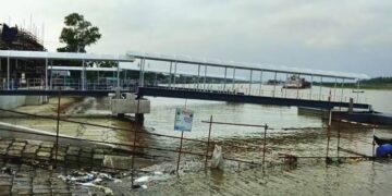 কক্সবাজারে নির্মাণ হচ্ছে আধুনিক ফিশ ল্যান্ডিং সেন্টার