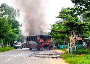 ফটিকছড়িতে দুর্ঘটনায় বাবা-ছেলের মৃত্যু, বাসে আগুন