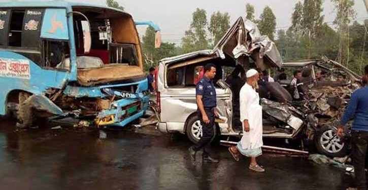 জুনে সড়ক দুর্ঘটনায় ৪৩৮ জন নিহত