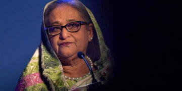 রয়টার্সে সাক্ষাৎকার: ডিসেম্বরের মধ্যে দেশে ফিরে আত্মসমর্পণ করবেন শেখ হাসিনা