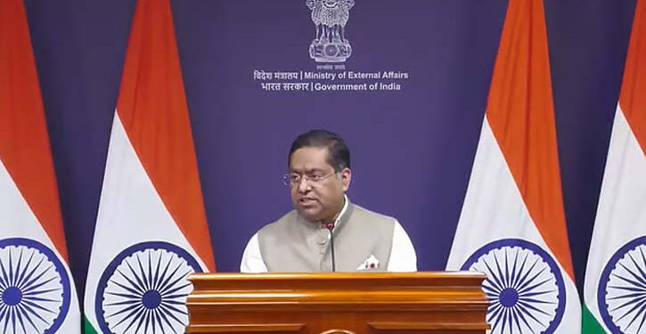বাংলাদেশের সঙ্গে সম্পর্ক এগিয়ে নিতে হাইকমিশনের সঙ্গে কাজ করবে ভারত