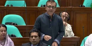 নিত্যপণ্যের দাম নিয়ন্ত্রণে কার্যকর পদক্ষেপ নিয়েছে সরকার: বাণিজ্যমন্ত্রী