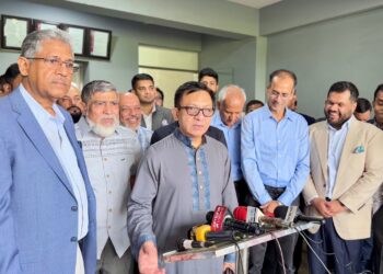 জাহাজ রিসাইক্লিং ইয়ার্ডকে পরিবেশবান্ধব হতে হবে: শিল্পমন্ত্রী