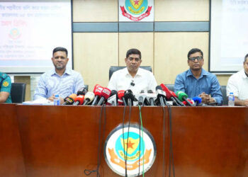 আয় বৈষম্যের চাপে অর্থনীতিতে বাড়ছে অস্থিরতা