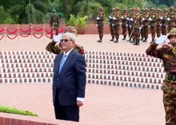 স্মৃতিসৌধে রাষ্ট্রপতির শ্রদ্ধা
