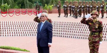 স্মৃতিসৌধে রাষ্ট্রপতির শ্রদ্ধা