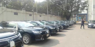 নতুন মন্ত্রীদের বরণে প্রস্তুত ৬ গাড়ি