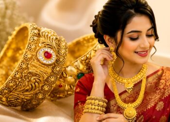 আবারও বাড়ল সোনার দাম