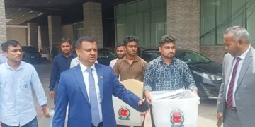 রাষ্ট্রপতি নির্বাচন: ‎ব্যালট পেপারসহ ভোটের সামগ্রী নিয়ে সংসদের পথে ইসি