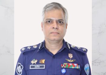 যে কারণে চট্টগ্রাম সিএমপি ও রেঞ্জে অতিরিক্ত কমিশনার ওয়াহিদুল হক বদলি