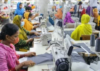 পোশাক রপ্তানিতে জুলাইয়ে আয় ৩৮৯ কোটি ডলার
