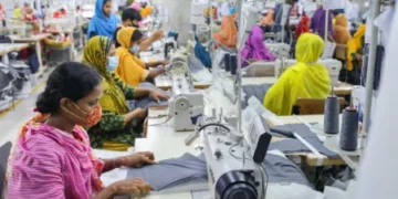 পোশাক রপ্তানিতে জুলাইয়ে আয় ৩৮৯ কোটি ডলার