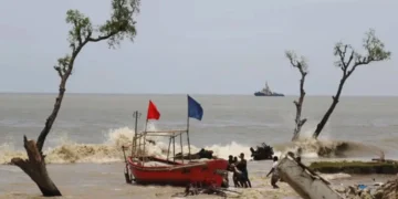 দেশের সব সমুদ্রবন্দরে ৩ নম্বর সতর্কতা