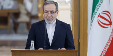 হরমুজ প্রণালি খুলতে যুক্তরাষ্ট্রকে সাতদিনের রূপরেখা দিয়েছে ইরান