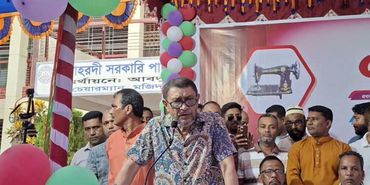 নারীর স্বাস্থ্য সুরক্ষায় ২৫ হাজার মিডওয়াইফ নিয়োগ দেবে সরকার