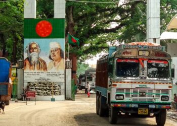 দূর্গাপূজায় ৮ দিন বন্ধ বেনাপোল বন্দর